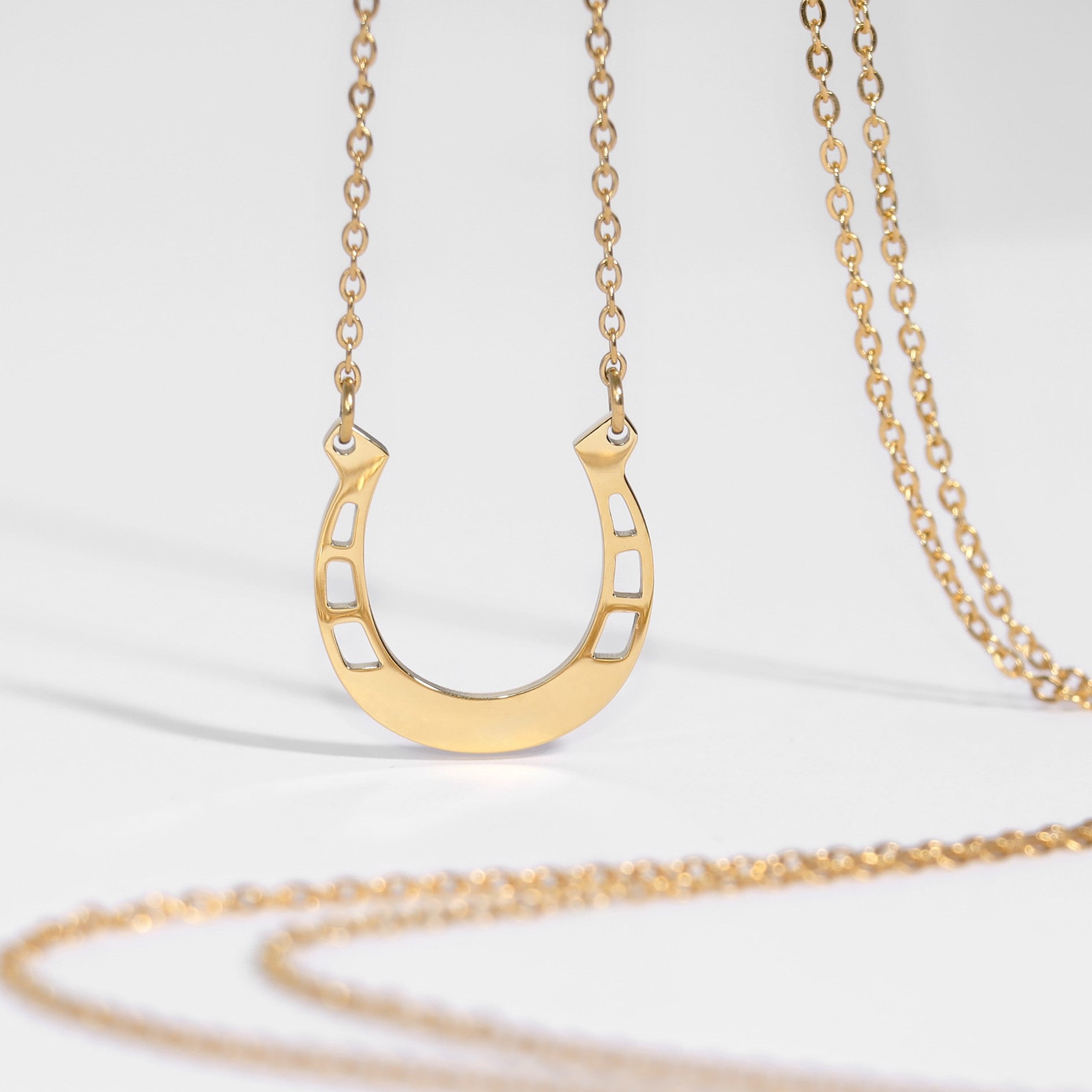 18" Engravable Stainless Steel Horseshoe Necklace